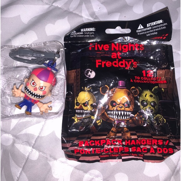 New Vintage 2016 FNAF Nightmare Balloon Boy Fig Backpack Hangers Collectible - Picture 1 of 6